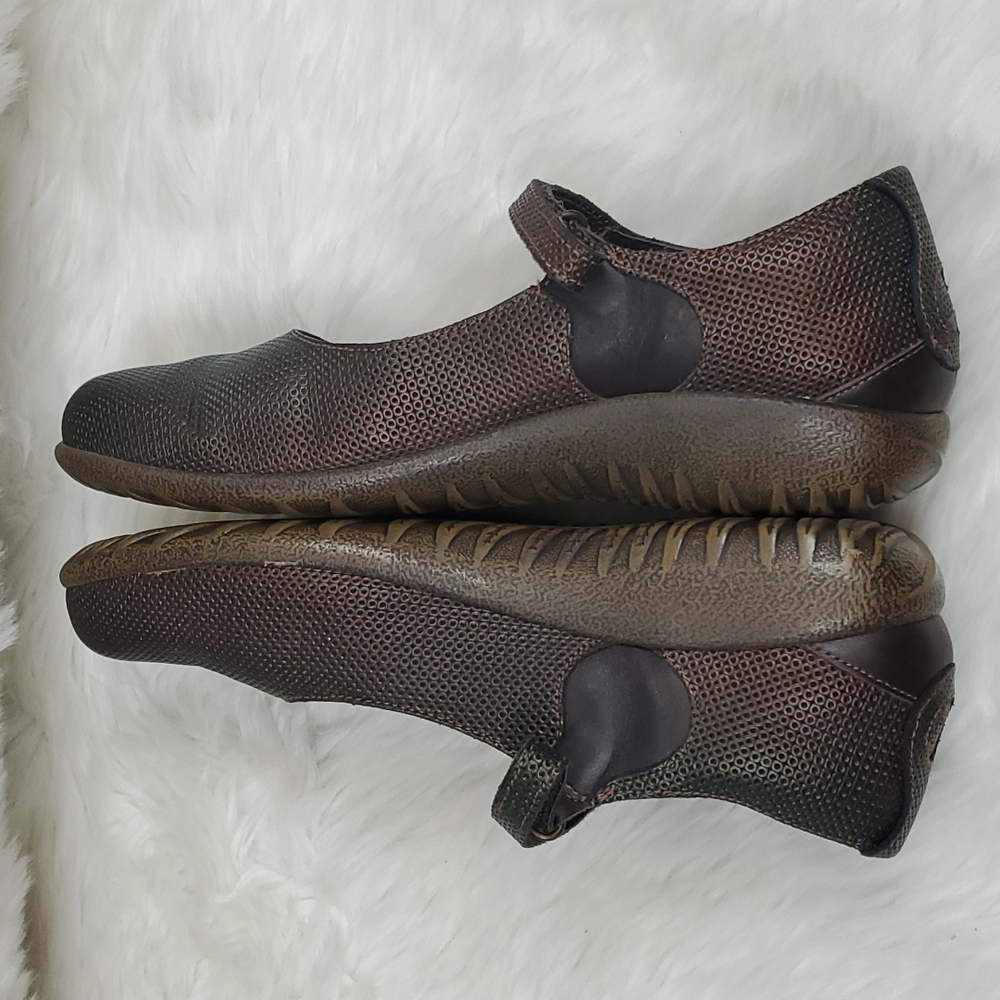Naot leather Footware Mary Jane Iridescent shoes women size 8 - Picture 5 of 8